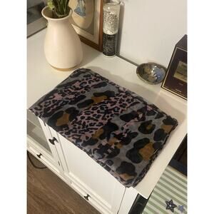 Y2K Pink Cheetah Print Scarf